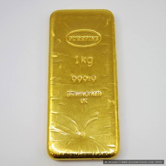Gold Bar to Buy in UAE